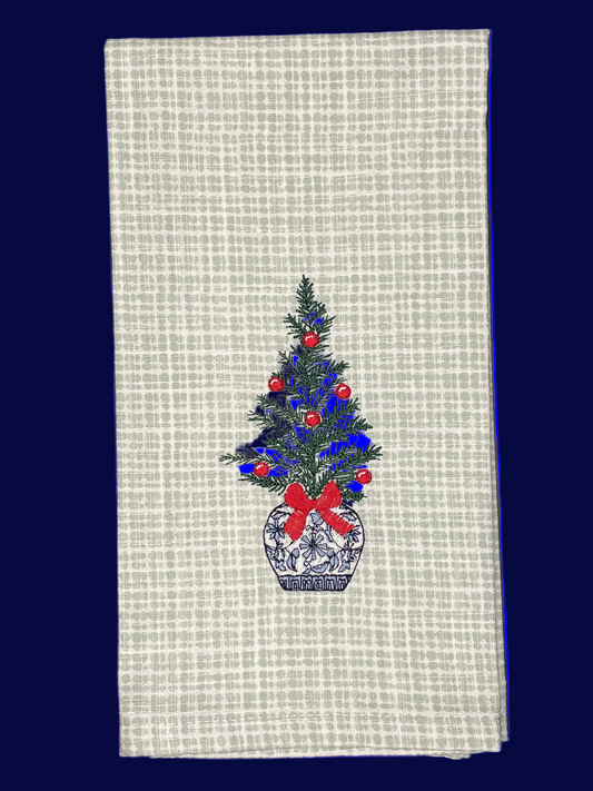 Elegant Christmas tree